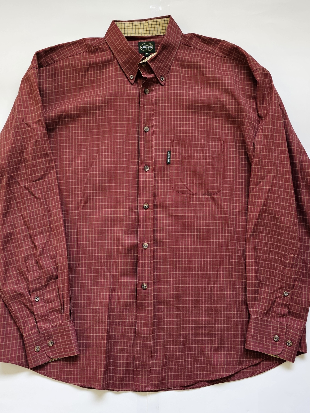 Croft & Barrow Men’s Red Plaid Long-Sleeve Button-Down Shirt